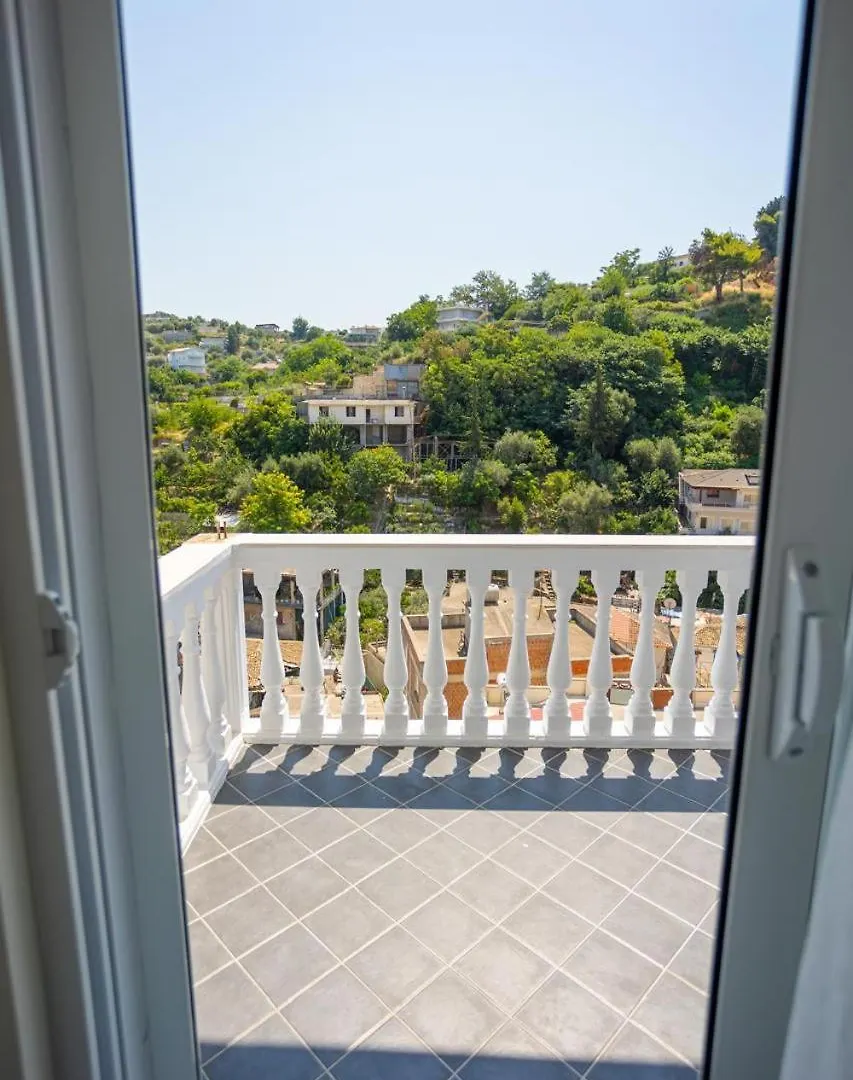 Iunn Apartments Vlore Albania